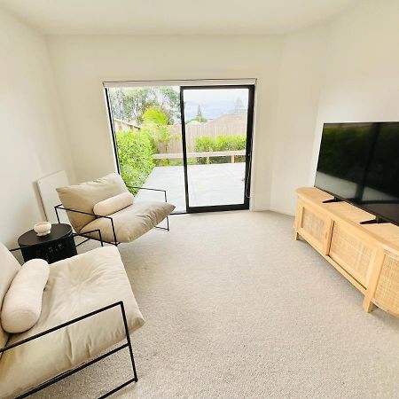 Deluxe Downtown Mount Maunganui Villa Екстериор снимка