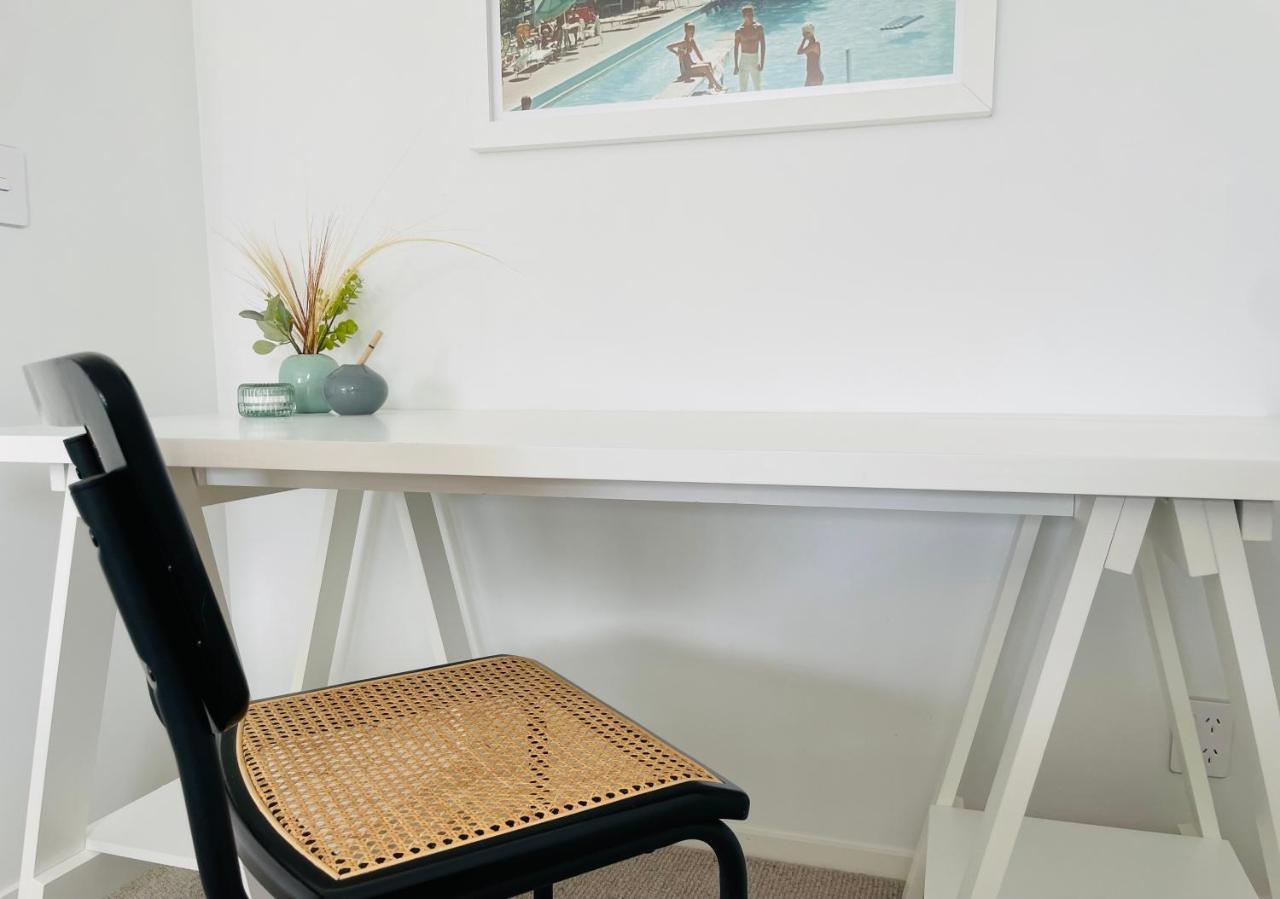 Deluxe Downtown Mount Maunganui Villa Екстериор снимка